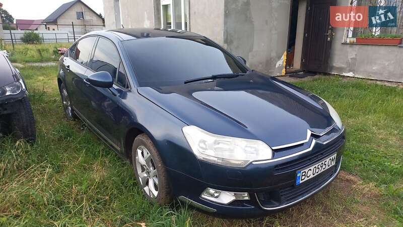 Седан Citroen C5 2010 в Нововолынске