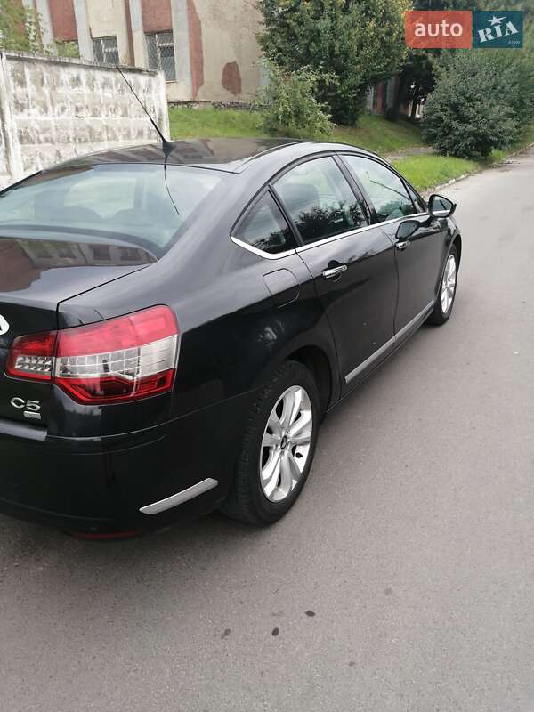 Седан Citroen C5 2012 в Ровно