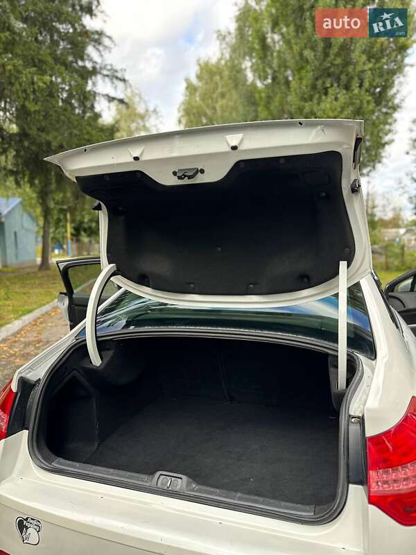 Седан Citroen C5 2010 в Кореці