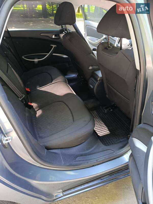 Універсал Citroen C5 2012 в Тернополі