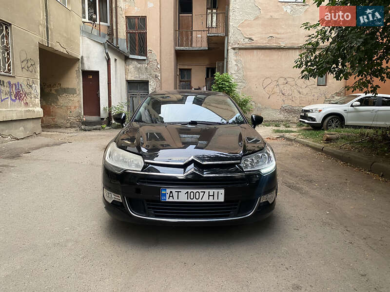 Седан Citroen C5 2011 в Верховине