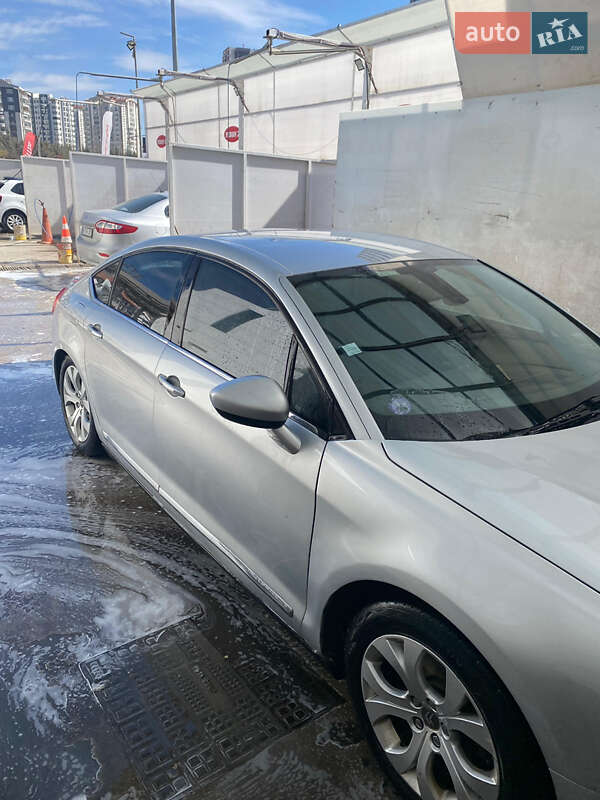 Седан Citroen C5 2010 в Львове