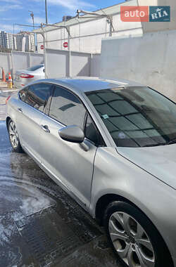 Седан Citroen C5 2010 в 