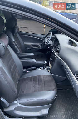 Седан Citroen C5 2005 в  фото 12 Седан Citroen C5 2005 в