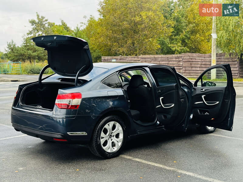 Седан Citroen C5 2013 в Здолбуніві фото 60 Седан Citroen C5 2013 в Здолбуніві