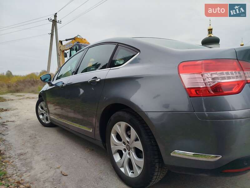 Седан Citroen C5 2009 в Почаеве