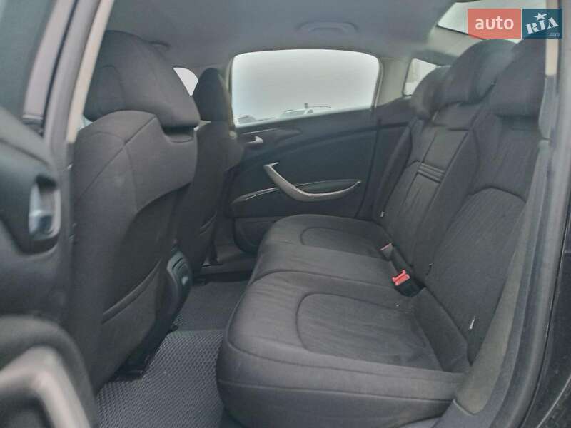Седан Citroen C5 2010 в Львове