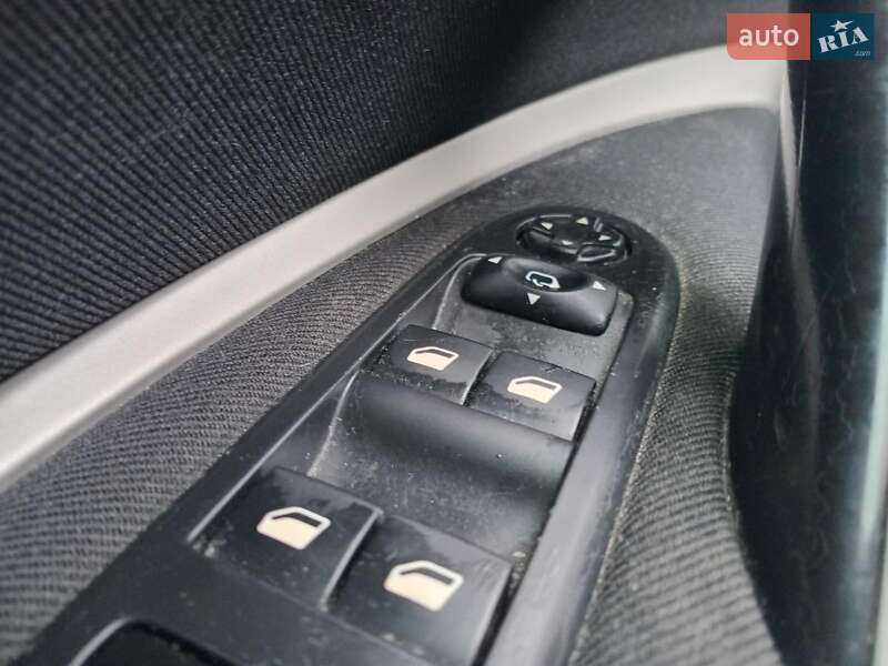 Седан Citroen C5 2010 в Львове