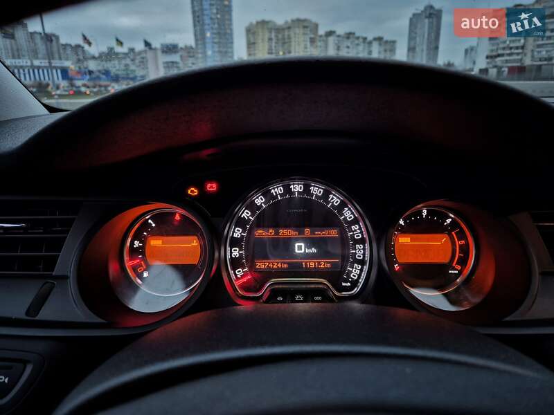 Универсал Citroen C5 2013 в Киеве