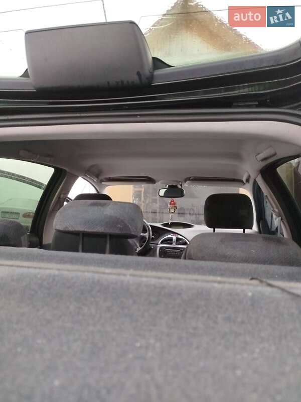 Седан Citroen C5 2002 в Дрогобыче