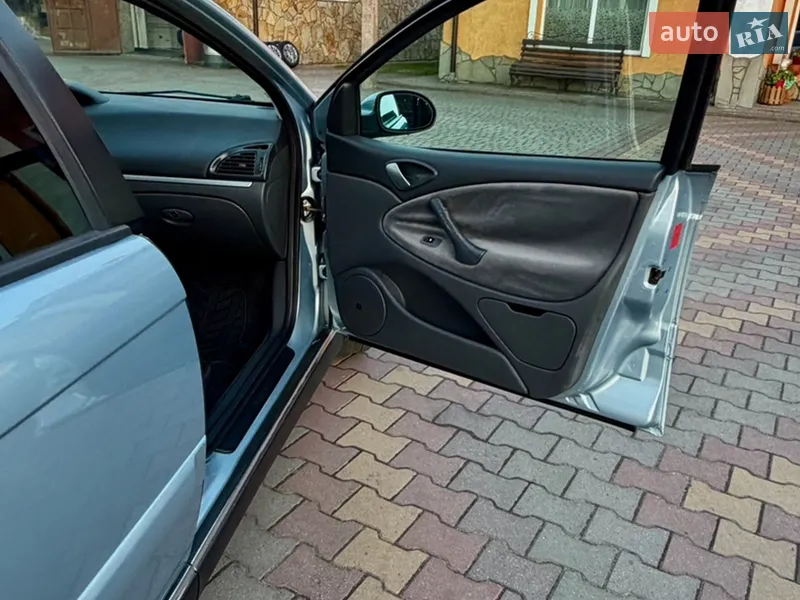 Citroen C5 2004 VIN VF7RCRFJC76603342 фото оголошення 38 з 88