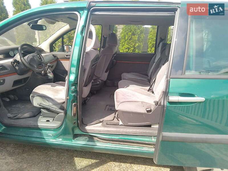Минивэн Citroen C8 2004 в Борисполе