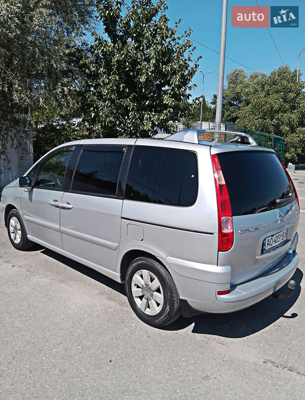 Минивэн Citroen C8 2004 в Ужгороде