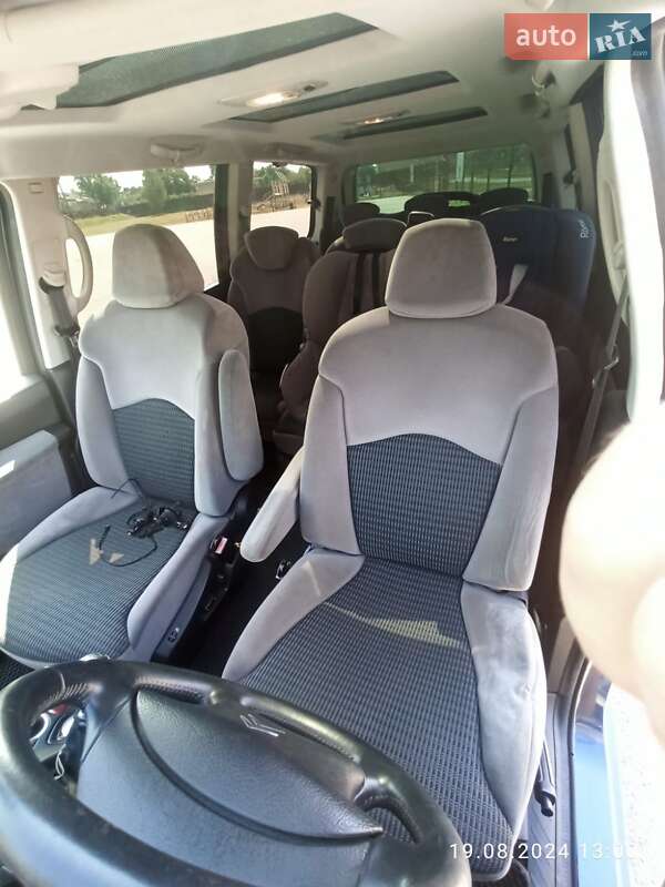Минивэн Citroen C8 2010 в Луцке