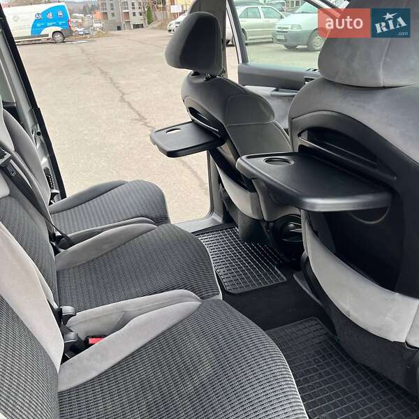 Минивэн Citroen C8 2011 в Ровно