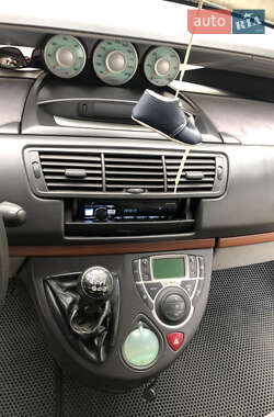 Минивэн Citroen C8 2005 в 