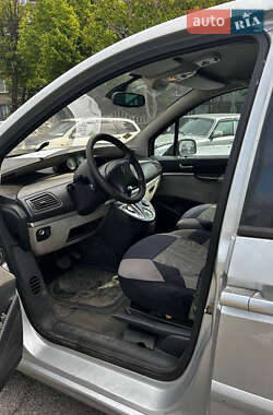 Минивэн Citroen C8 2002 в 