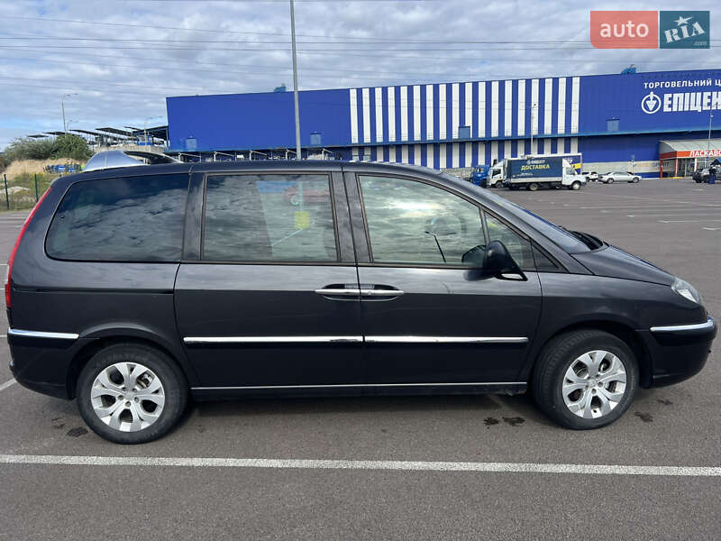 Минивэн Citroen C8 2013 в Ровно