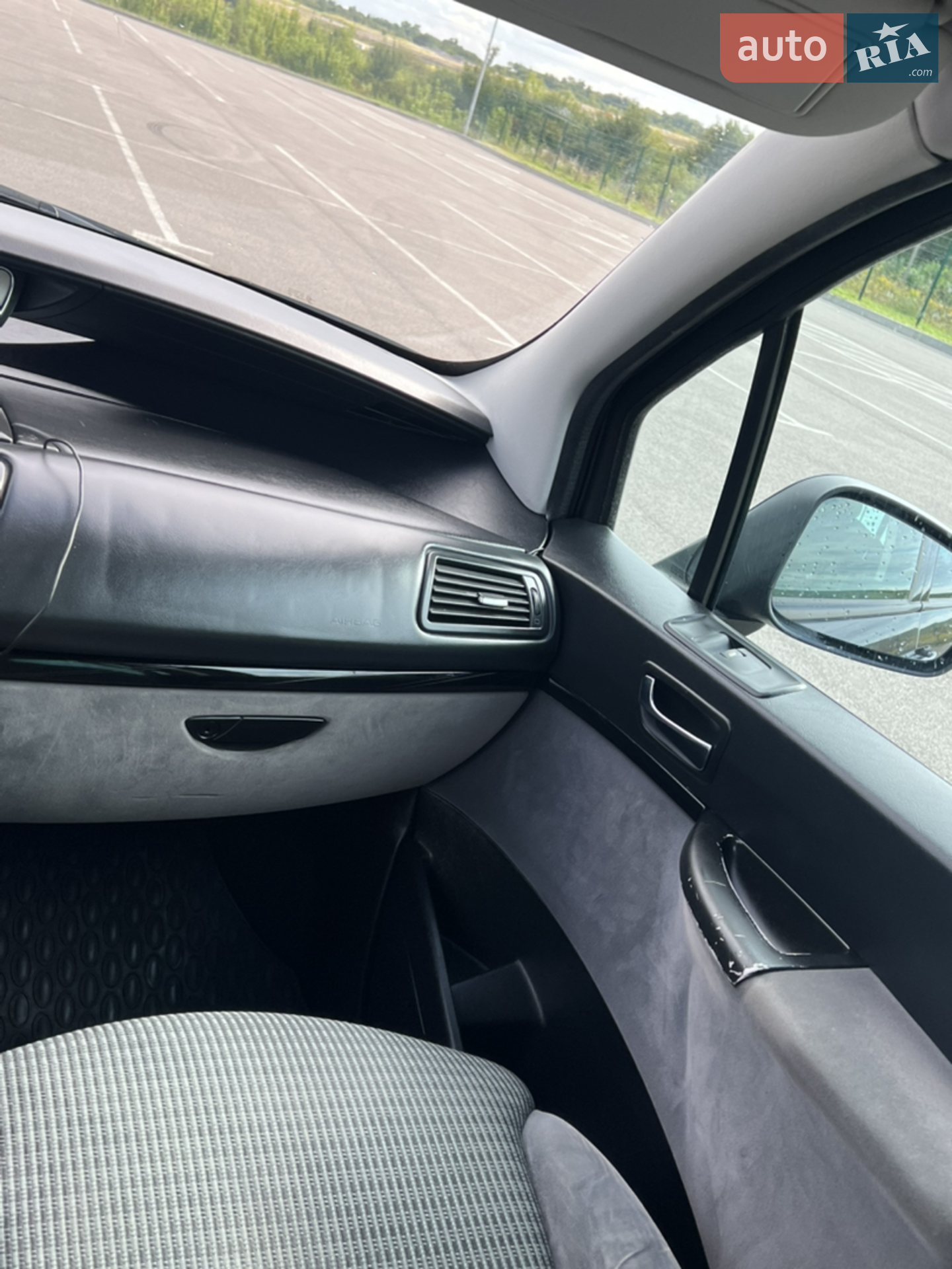 2013 Citroen C8 - мініатюра 11