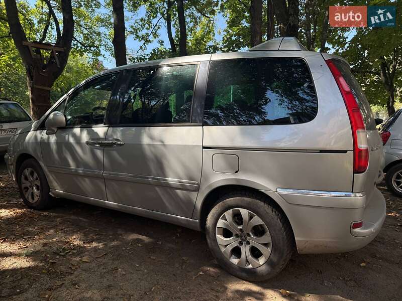Минивэн Citroen C8 2010 в Харькове фото Минивэн Citroen C8 2010 в Харькове