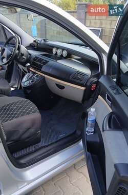 Минивэн Citroen C8 2005 в 