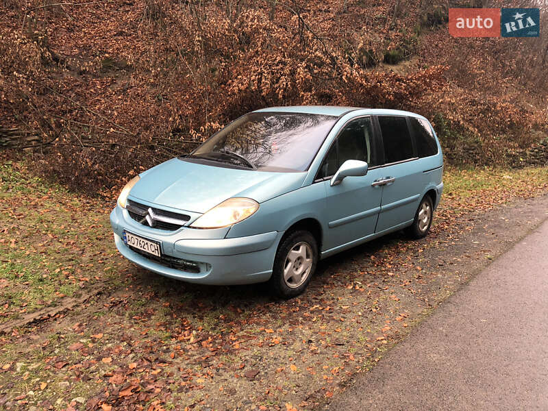 Мінівен Citroen C8 2002 в Тячеві