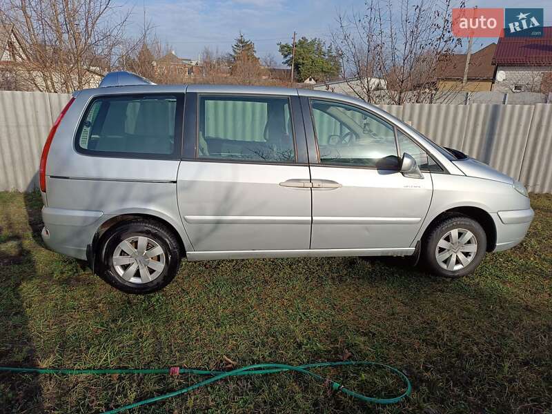 Минивэн Citroen C8 2003 в Харькове