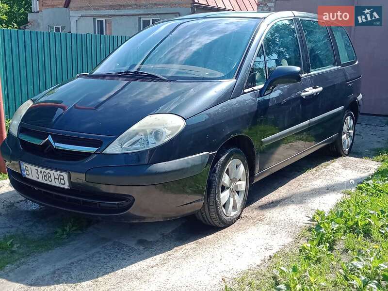 Минивэн Citroen C8 2004 в Гадяче