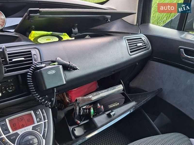 Минивэн Citroen C8 2010 в Львове фото 8 Минивэн Citroen C8 2010 в Львове