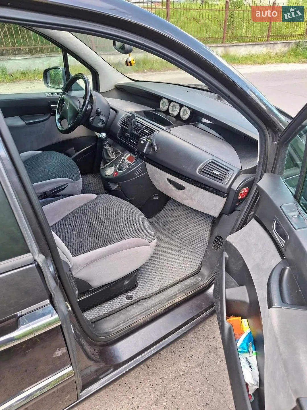 2010 Citroen C8 - мініатюра 17