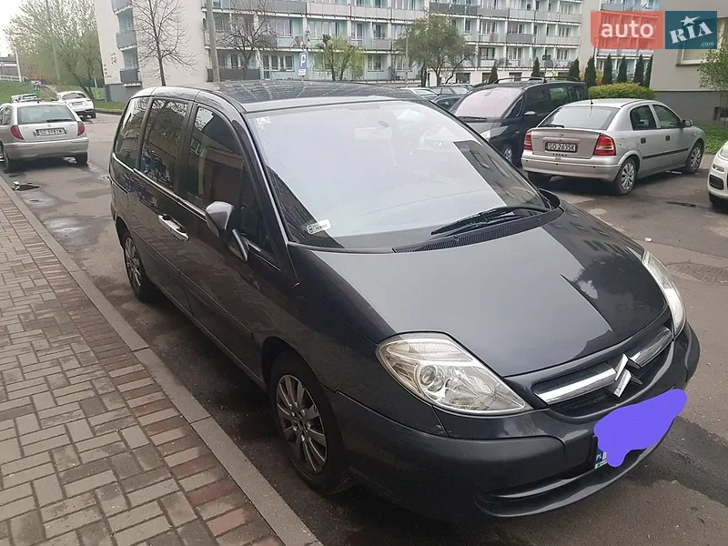 Citroen C8