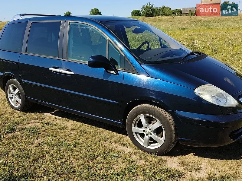 Citroen C8