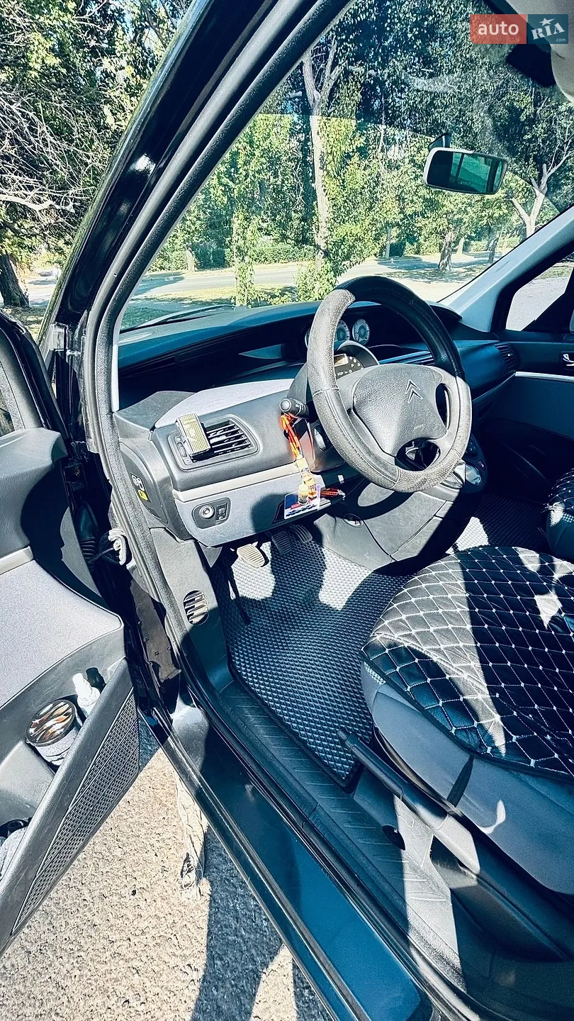 2010 Citroen C8 - мініатюра 16