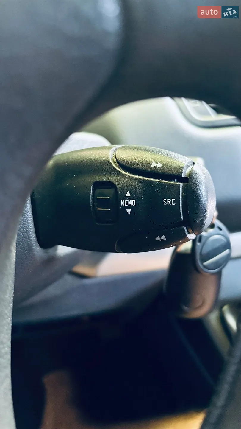 2010 Citroen C8 - мініатюра 45