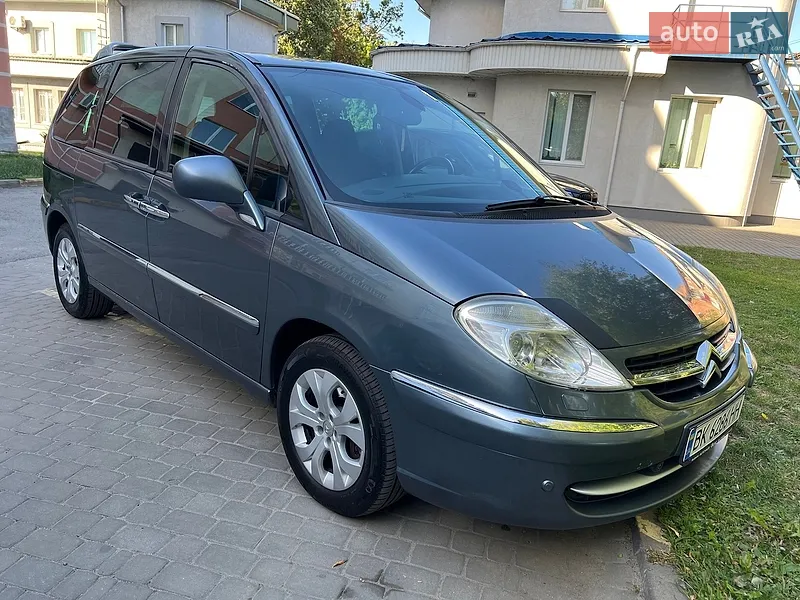 Citroen C8