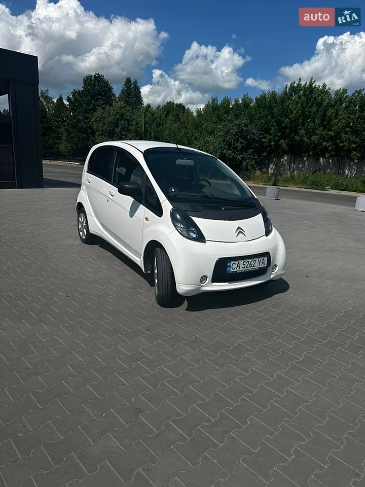 2016 Citroen C-ZERO - мініатюра 12