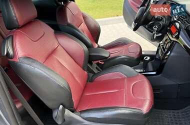 Кабриолет Citroen DS3 2010 в 