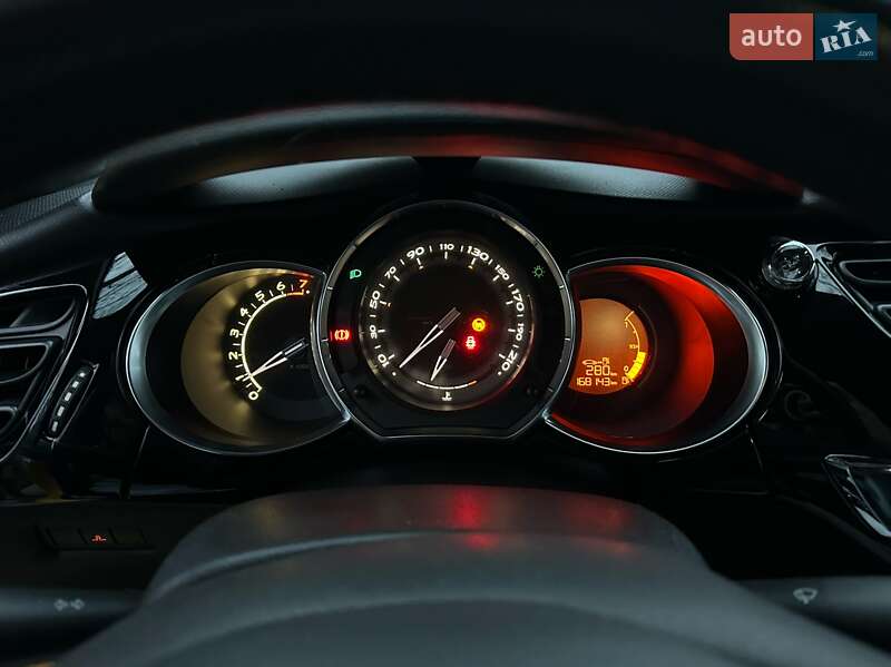 Хетчбек Citroen DS3 2010 в Знам'янці