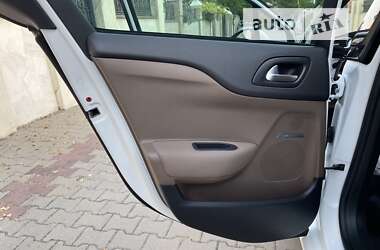 Хэтчбек Citroen DS4 2012 в 