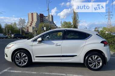 Хэтчбек Citroen DS4 2013 в Киеве