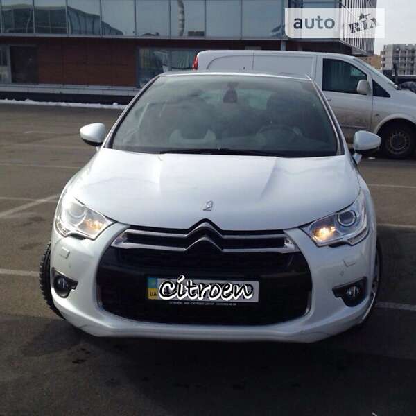 Citroen DS4 2012