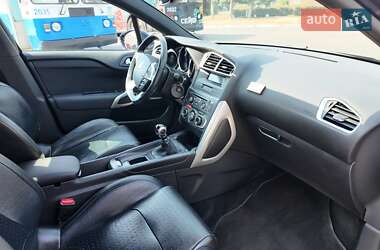 Хэтчбек Citroen DS4 2014 в 