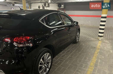 Хетчбек Citroen DS4 2013 в Львові