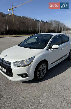 Хетчбек Citroen DS4 2014 в Львові