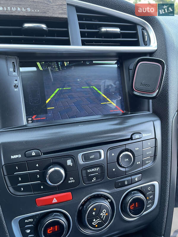 Хетчбек Citroen DS4 2014 в Чернівцях