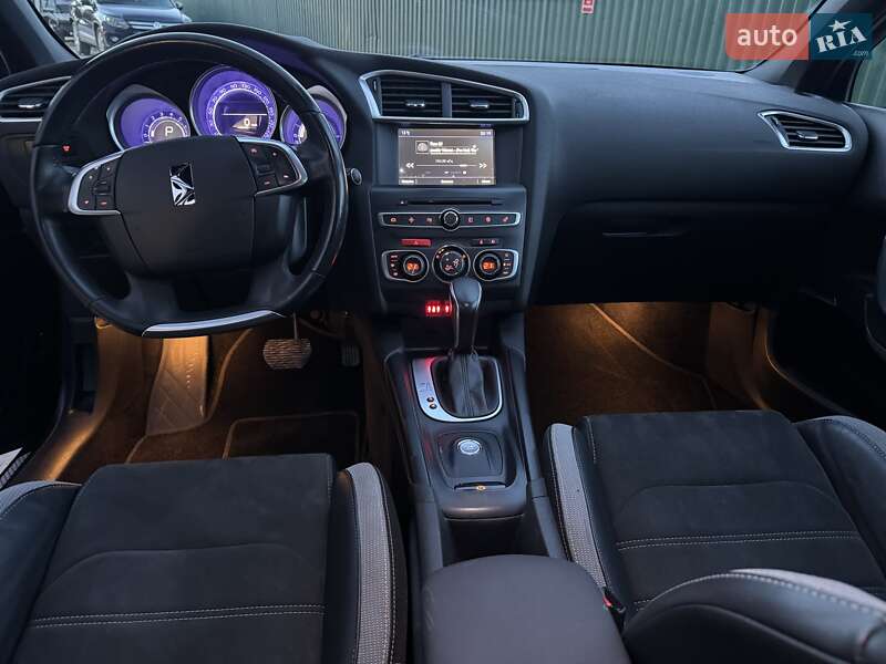 Хэтчбек Citroen DS4 2016 в Львове
