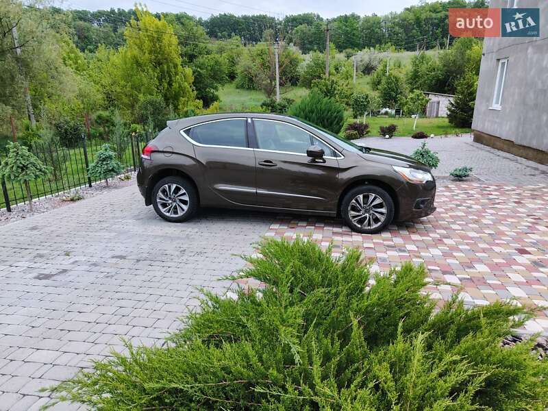 Хетчбек Citroen DS4 2013 в Обухові