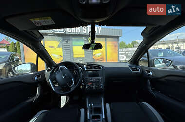 Хэтчбек Citroen DS4 2015 в 