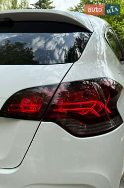 Хэтчбек Citroen DS4 2012 в 