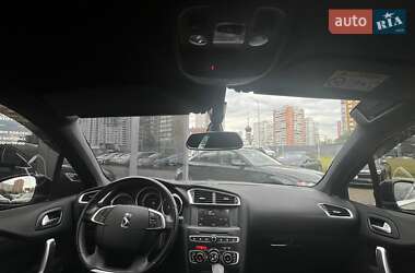 Хэтчбек Citroen DS4 2016 в 